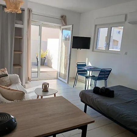 Maison Basalte * Agde