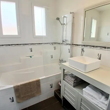 Maison Basalte Apartment